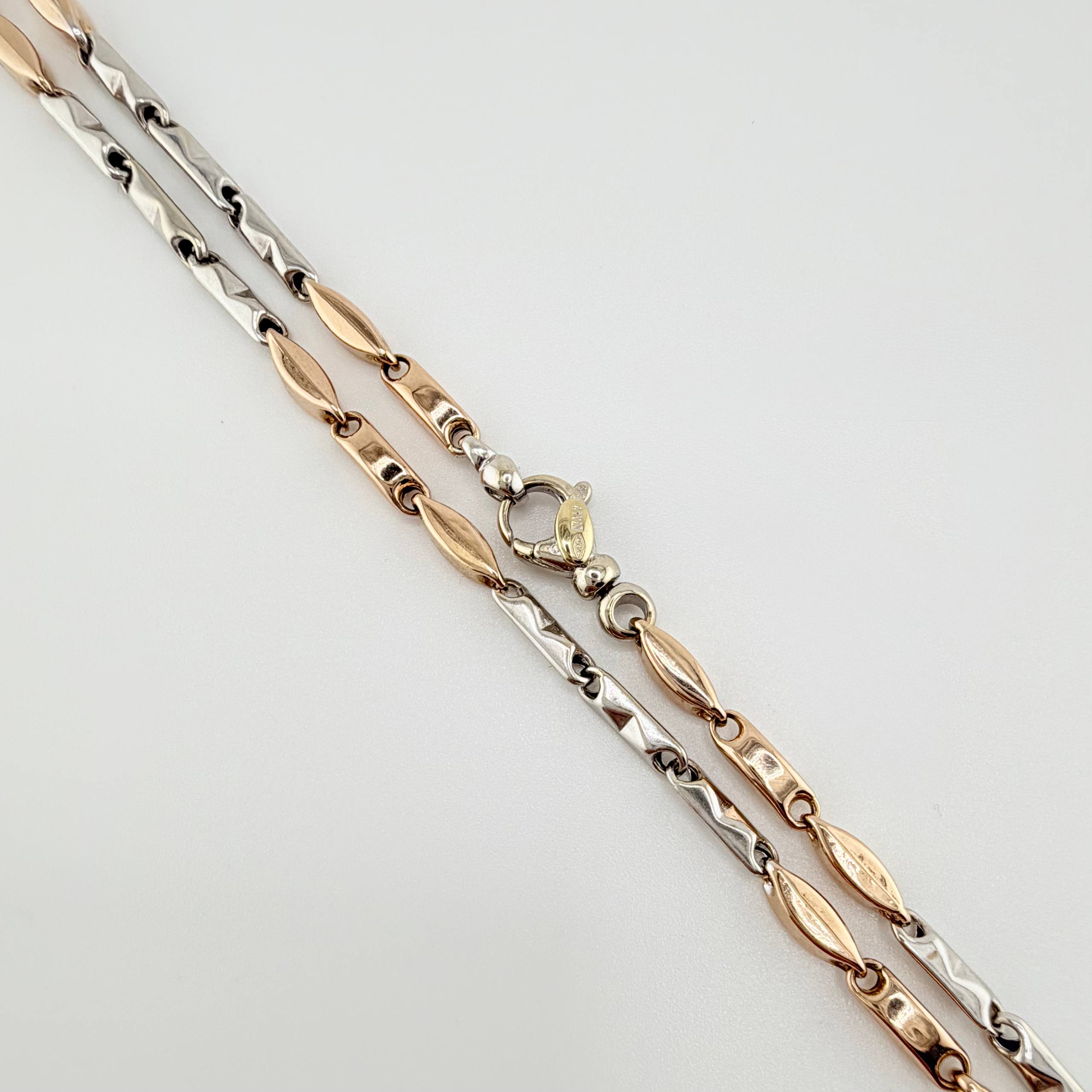 Cadena Rustica 13.45gr / 23 1/2 in / 2.8mm Dos Oros Blanco Rosa 18K ©