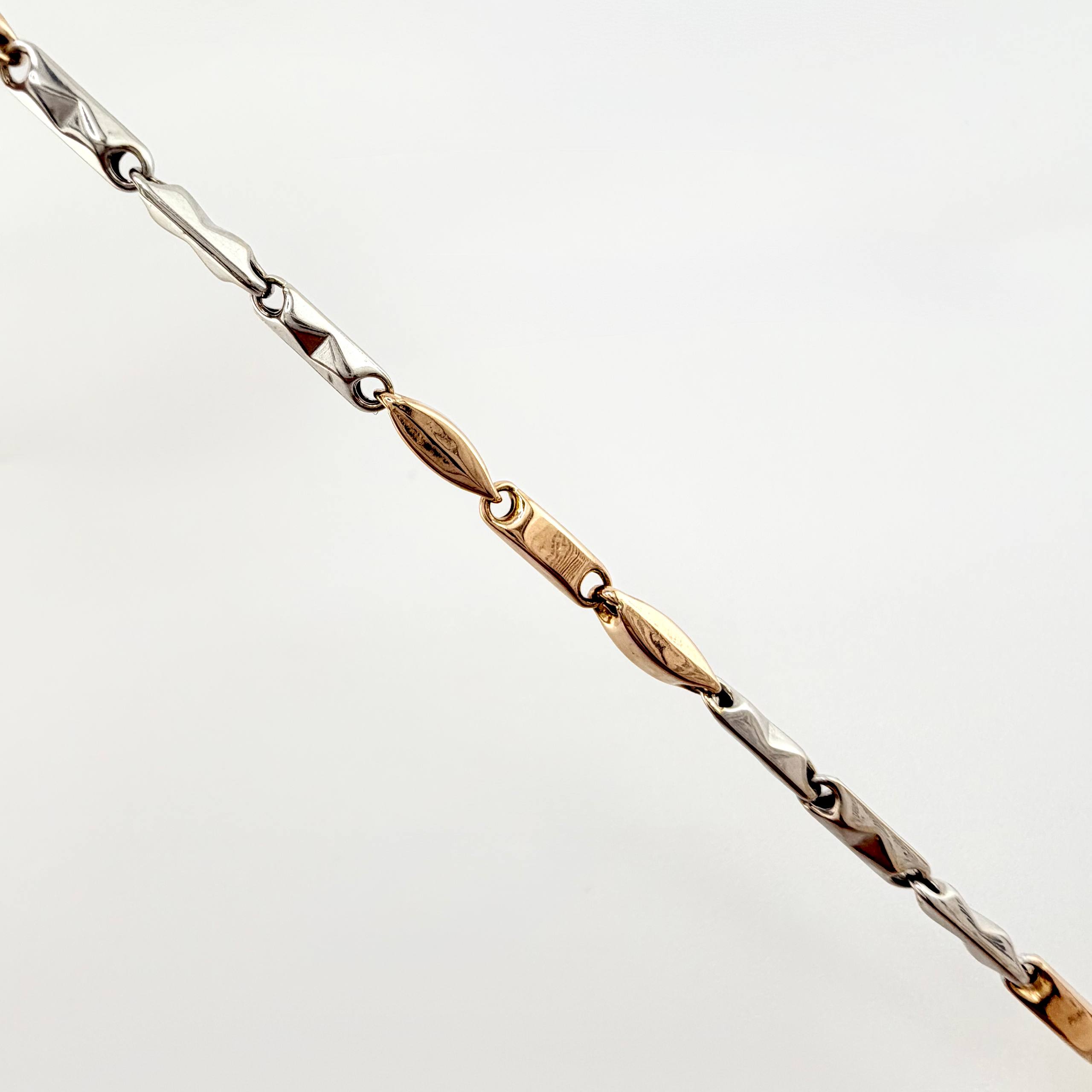 Cadena Rustica 13.45gr / 23 1/2 in / 2.8mm Dos Oros Blanco Rosa 18K ©