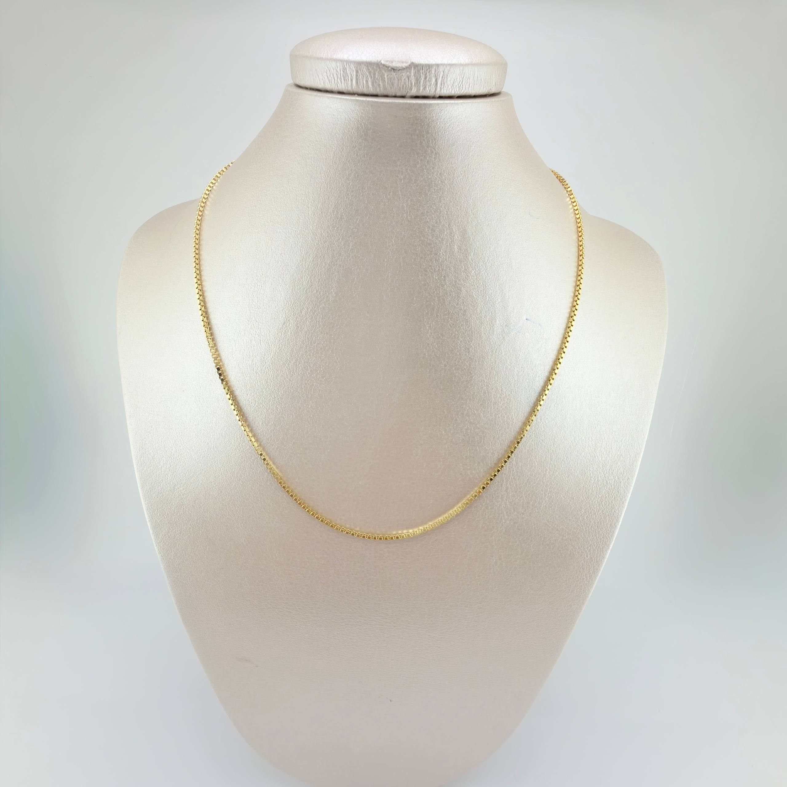 Cadena Veneciana 3.5gr / 17 3/4 in / 1.6mm Oro Amarillo +3 18K ©