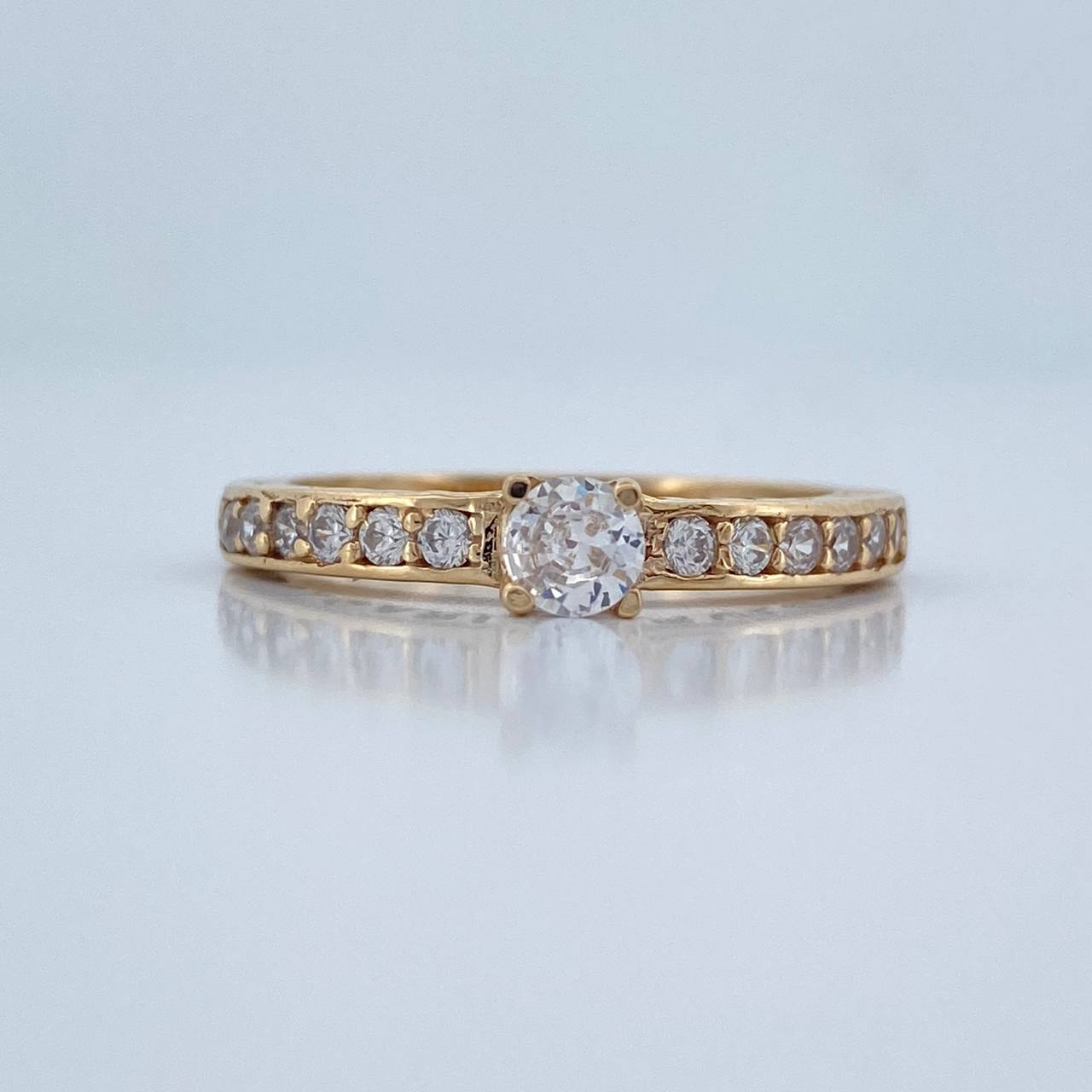 Anillo BV 2.8gr / T7 1/4 / Oro Amarillo 18K %