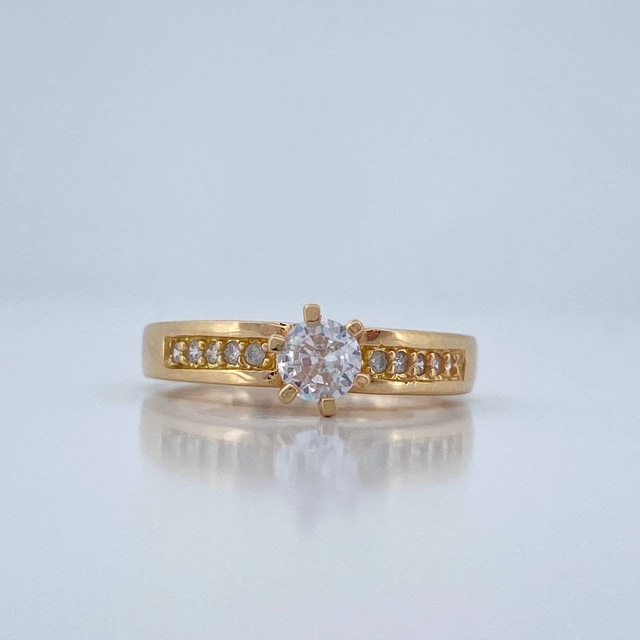 Anillo Solitario Churumbela 3.5gr / T6 1/2 / Oro Amarillo 18K %