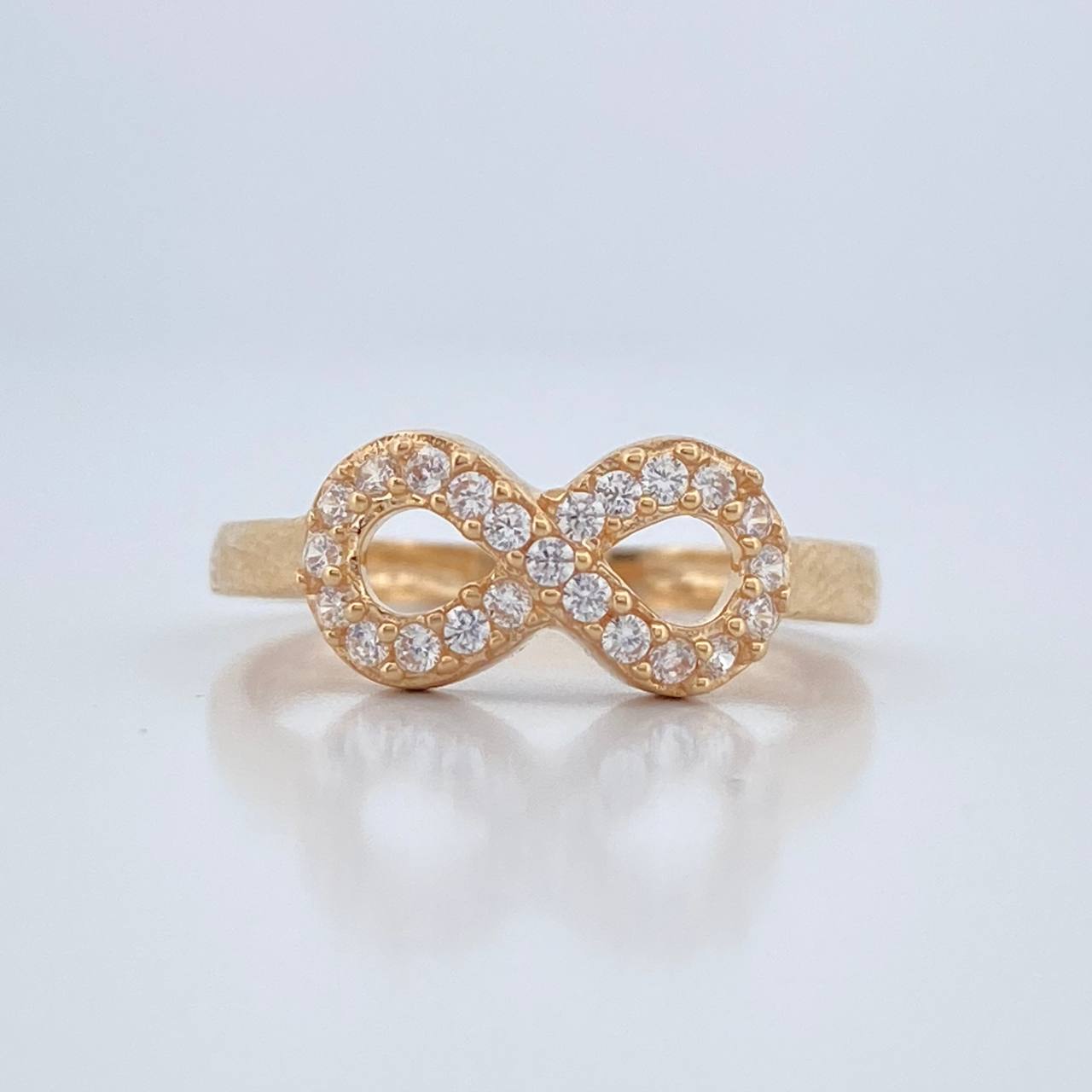 Anillo Infinito 2gr / T5 1/2 / Oro Amarillo 18K %