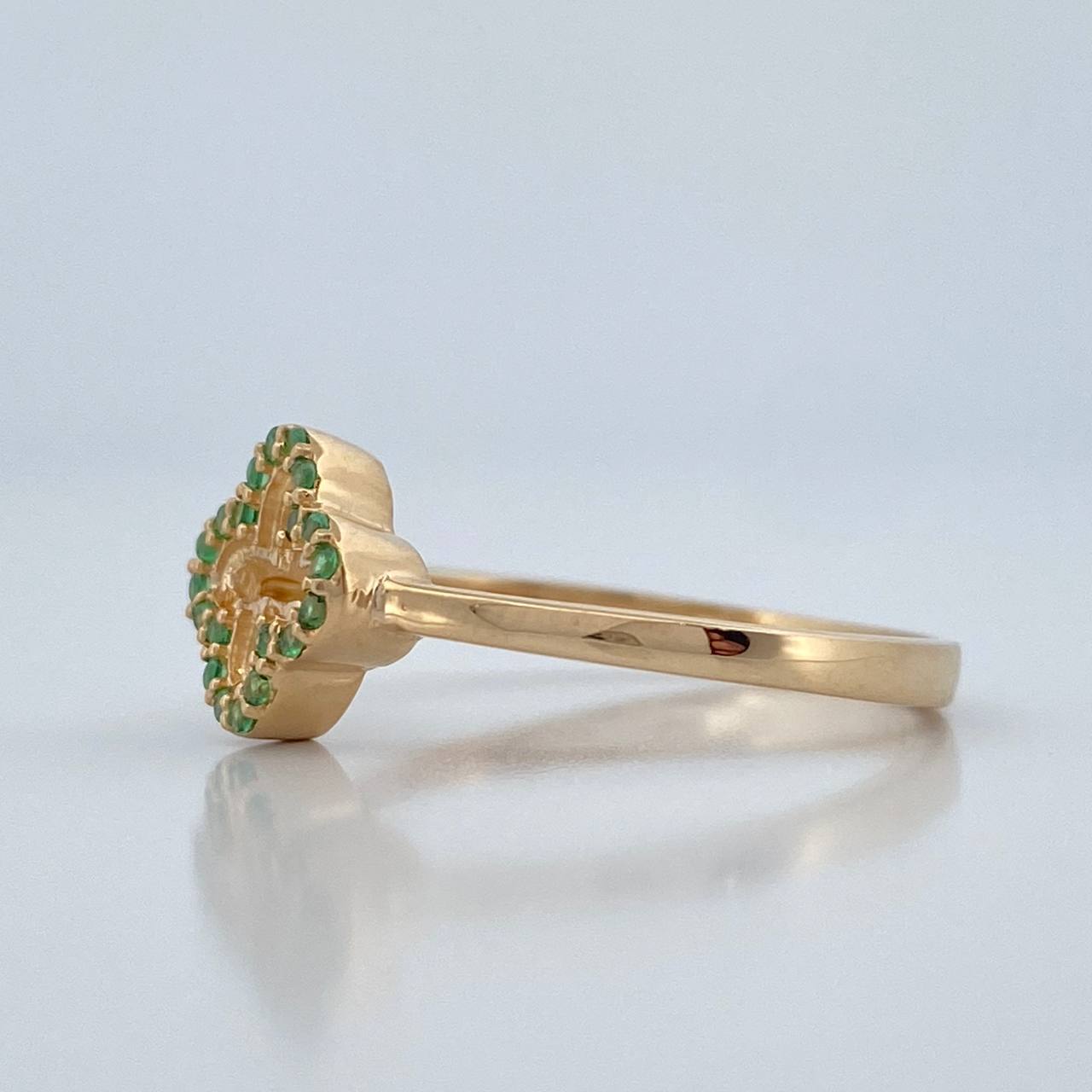 Anillo Trebol 2.2gr / T7 3/4 / Oro Amarillo 18K %