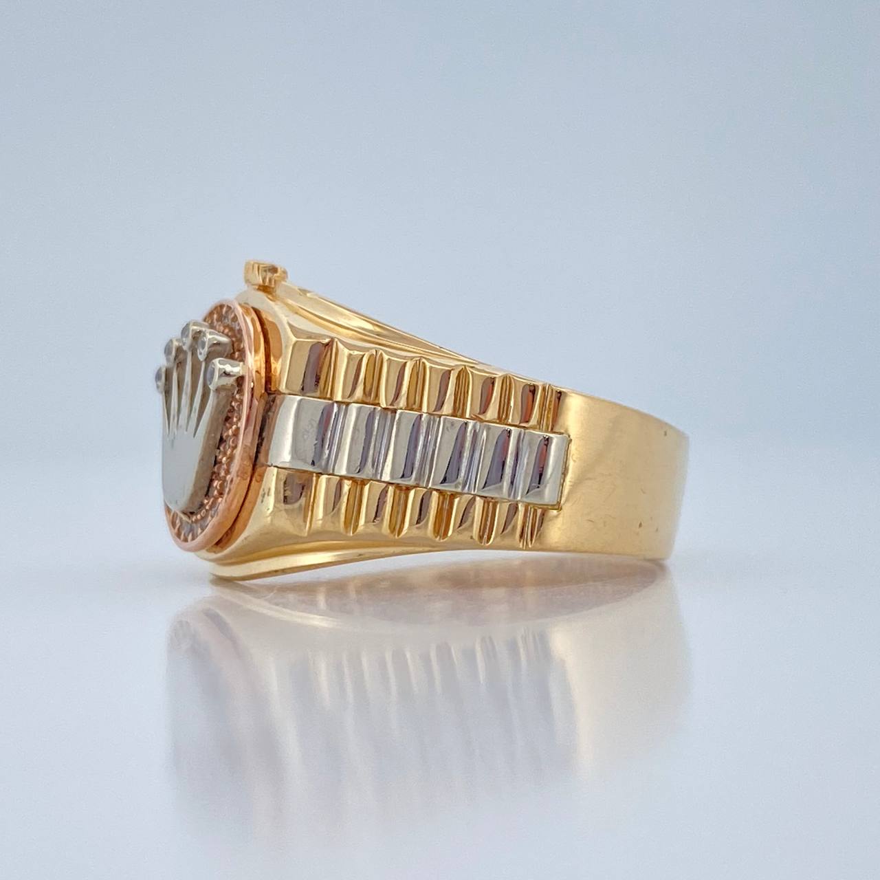 Anillo Corona 6.45gr / T10 1/4 / Tres Oros 18K %