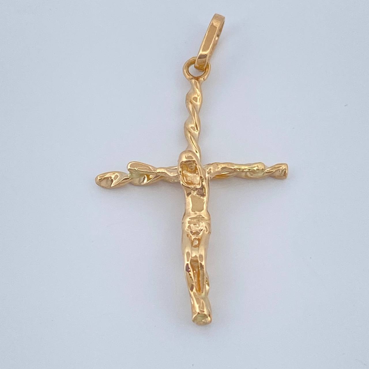 Dije Cruz Cristo 1.7gr / 1 1/4 in / Oro Amarillo 18K %