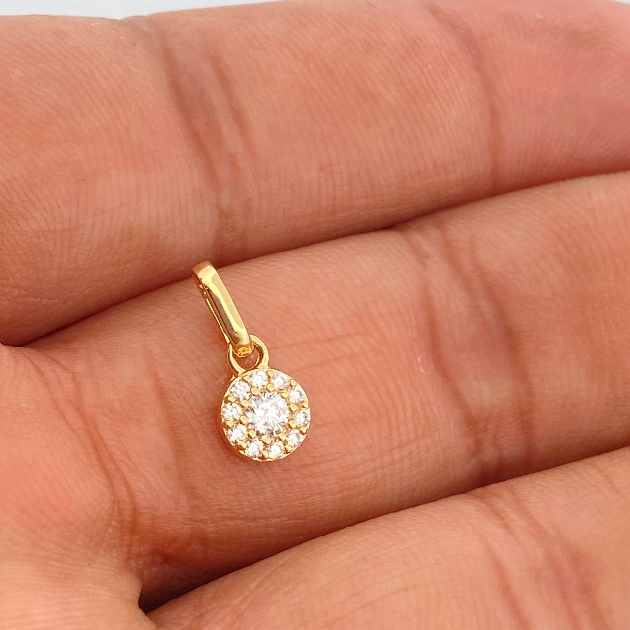 Dije Halo 0.65gr / 1/2 in / Oro Amarillo 18K %