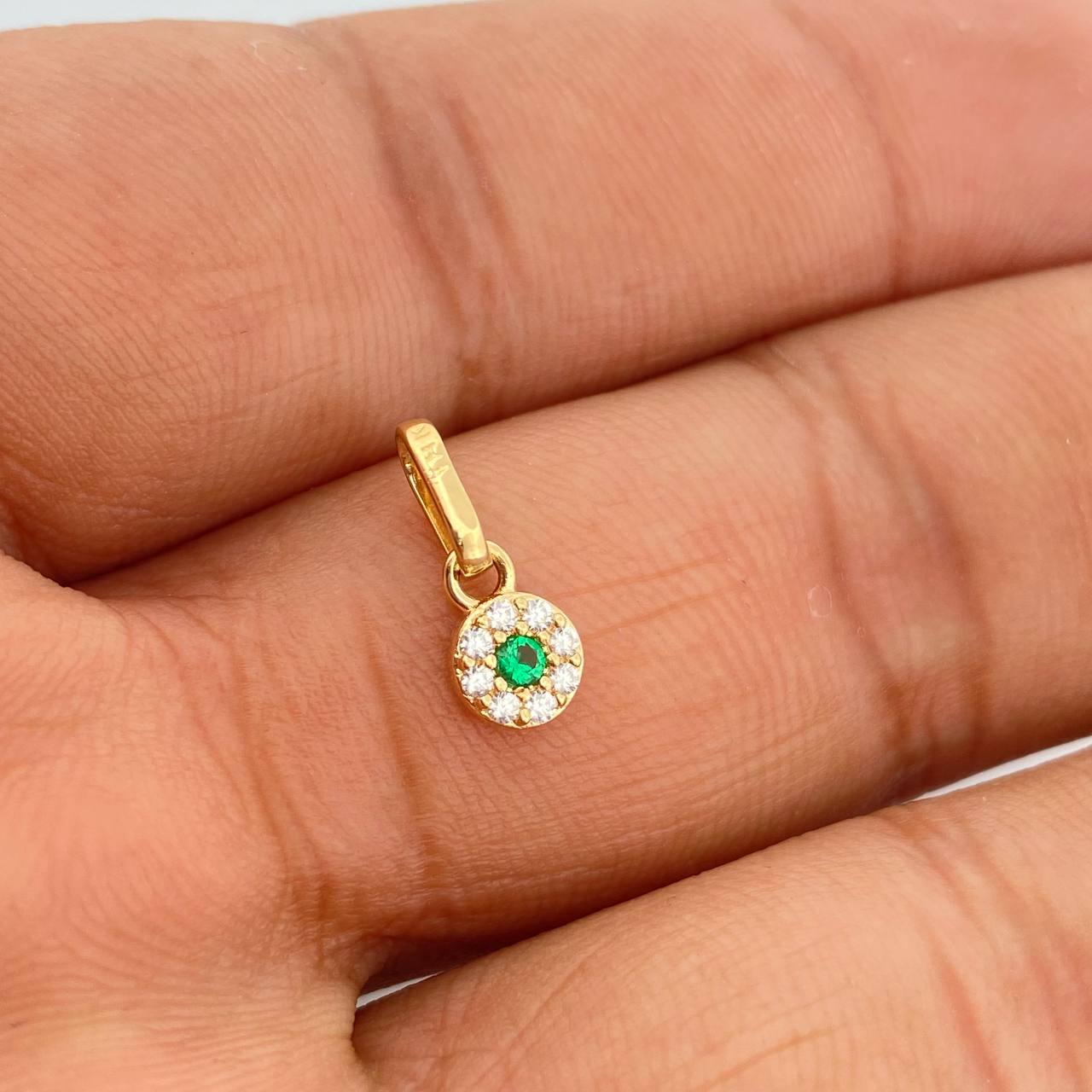 Dije Halo 0.45gr / 1/2 in / Oro Amarillo 18K %