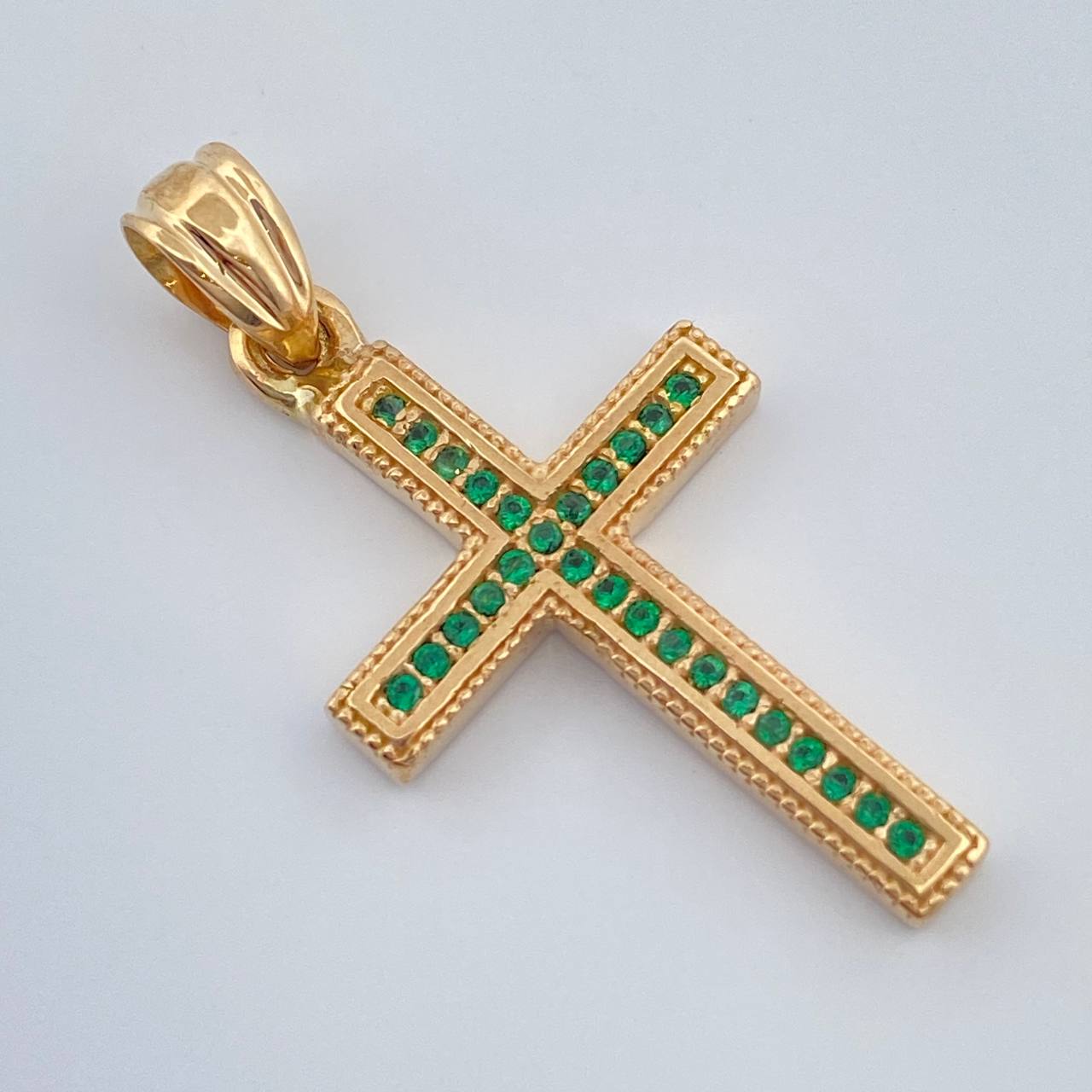 Dije Cruz 2.4gr / 1 1/4 in / Oro Amarillo 18K %