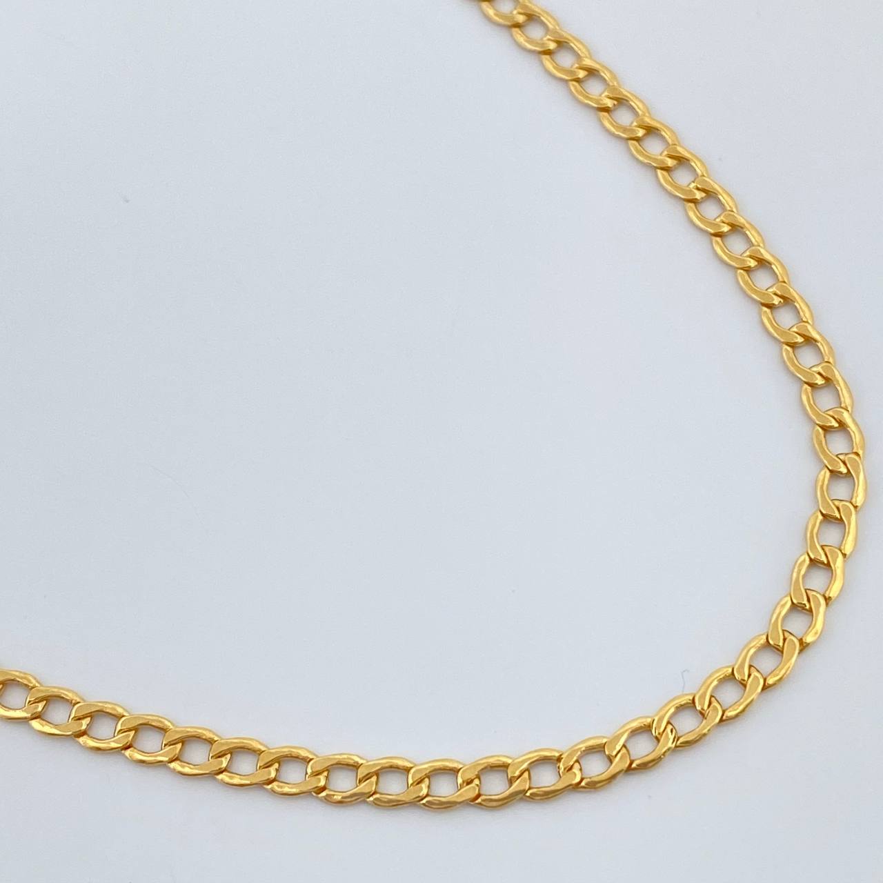 Cadena Cubana 1.9gr / 17 3/4 in / 2.12mm Oro Amarillo +1 18K $
