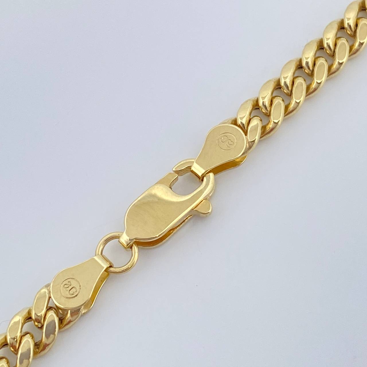 Cadena Cubana 10.55gr / 26 1/4 in / 4.35mm Oro Amarillo +1 14K Italy $