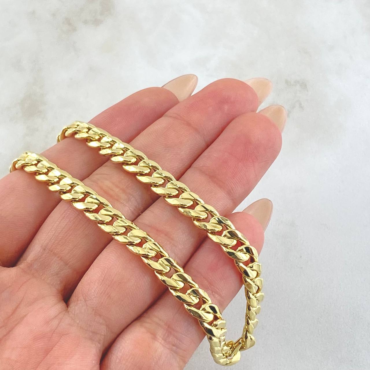Cadena Cubana 13gr / 23 1/2 in / Oro Amarillo 14K Italy