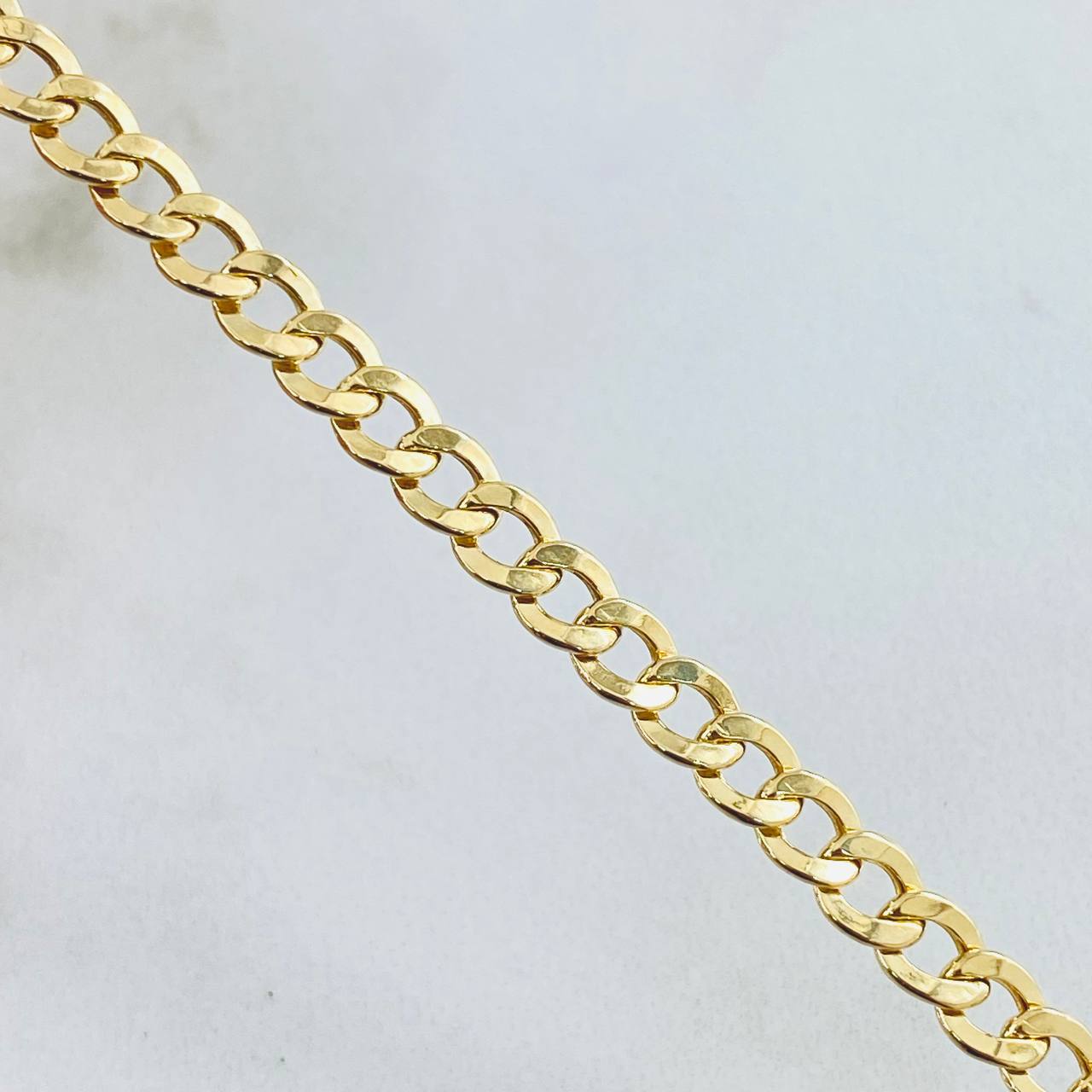 Cuban Links 6.55gr / 19 3/4 in / 18K Gold +1