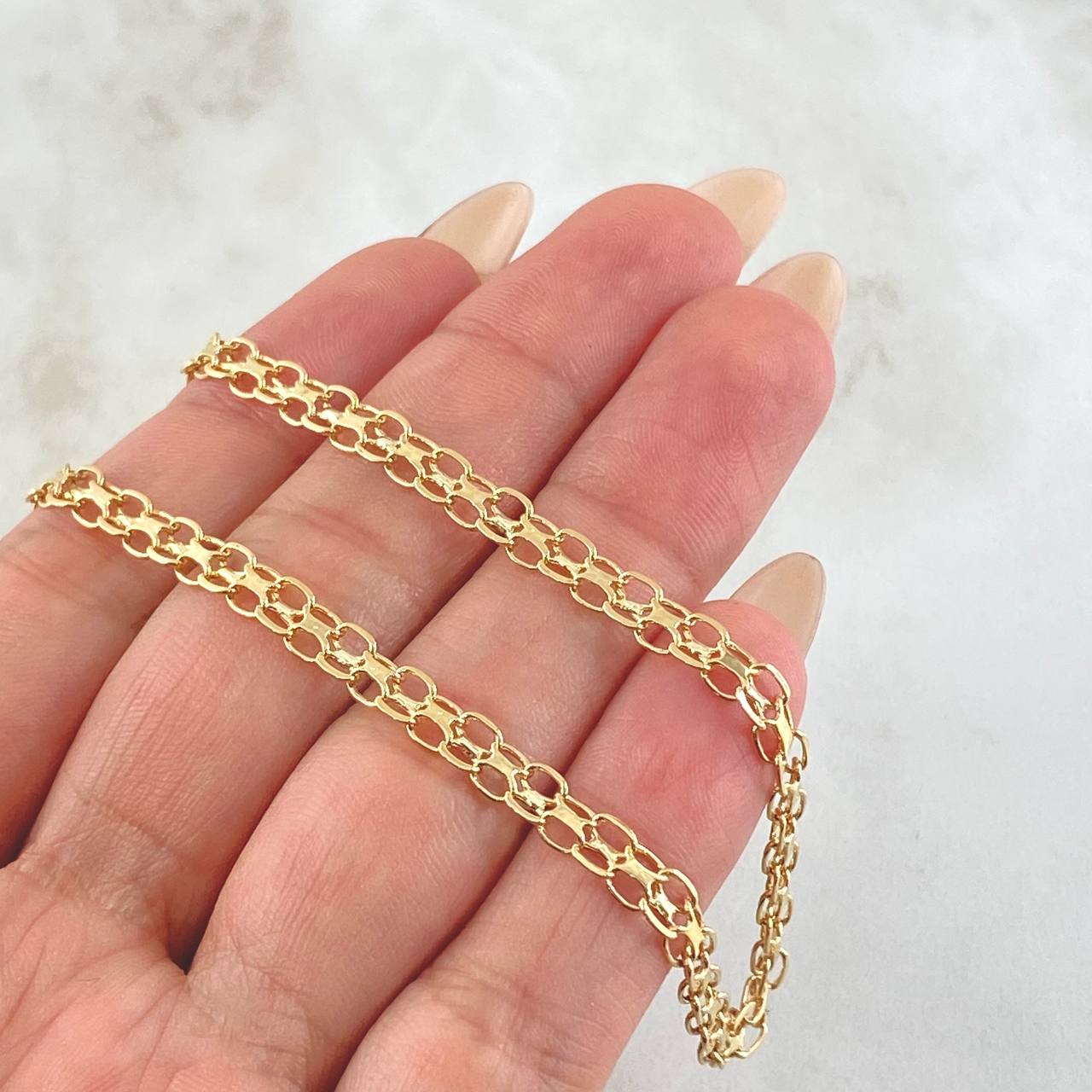 Cadena China 11.3gr / 21 3/4 in / Oro Amarillo +1 18K *