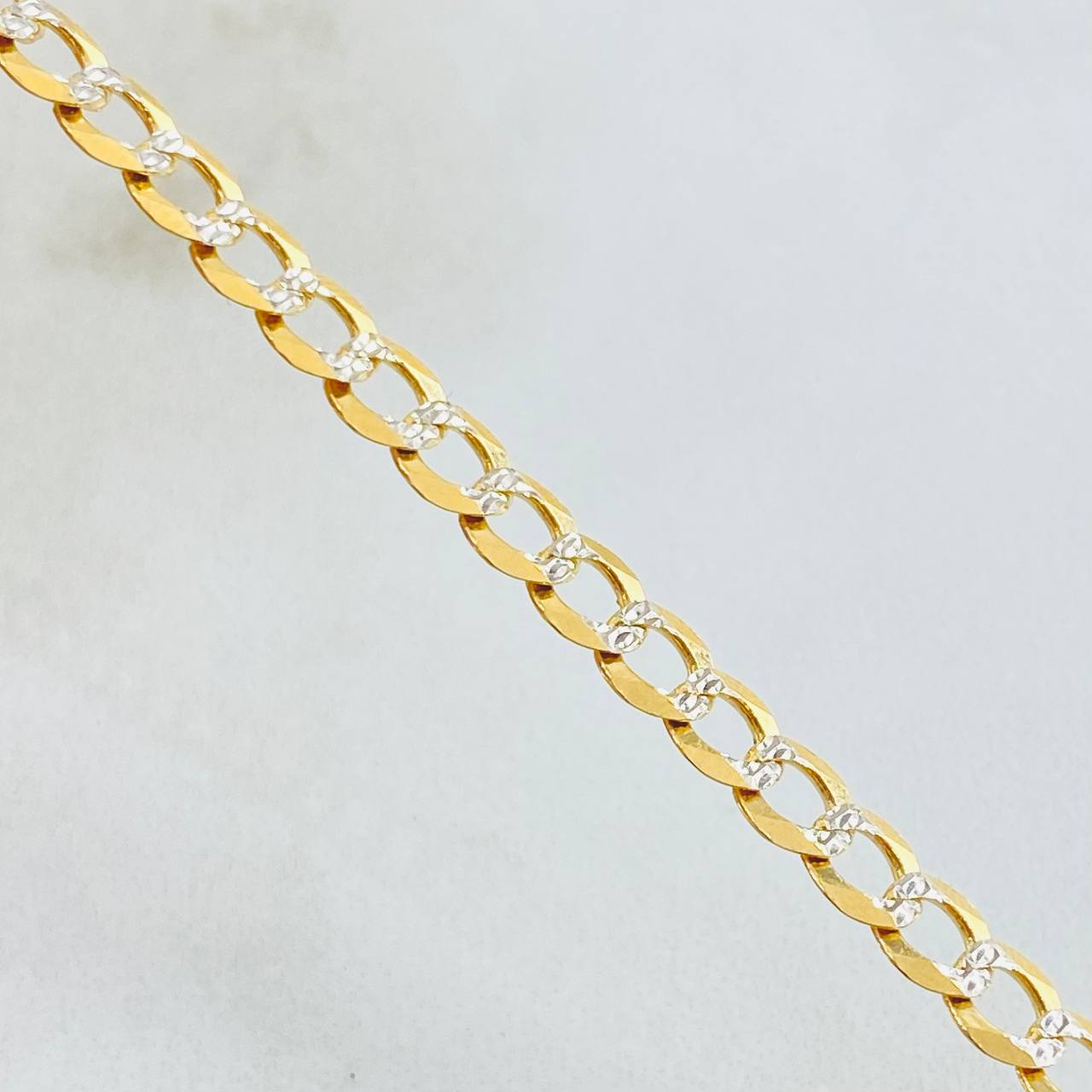 Cadena Cubana 18.25gr / 65cm / Dos Oros Amarillo Blanco +3 18K ©