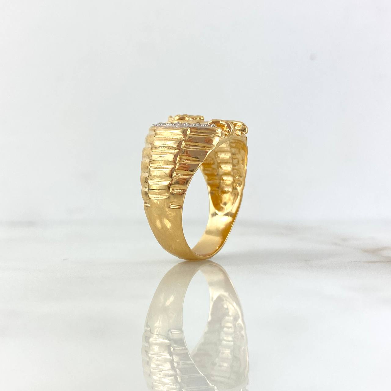 Horse Ring 10gr / T9 3/4 / Graduated White Zircons Two Yellow and White Golds