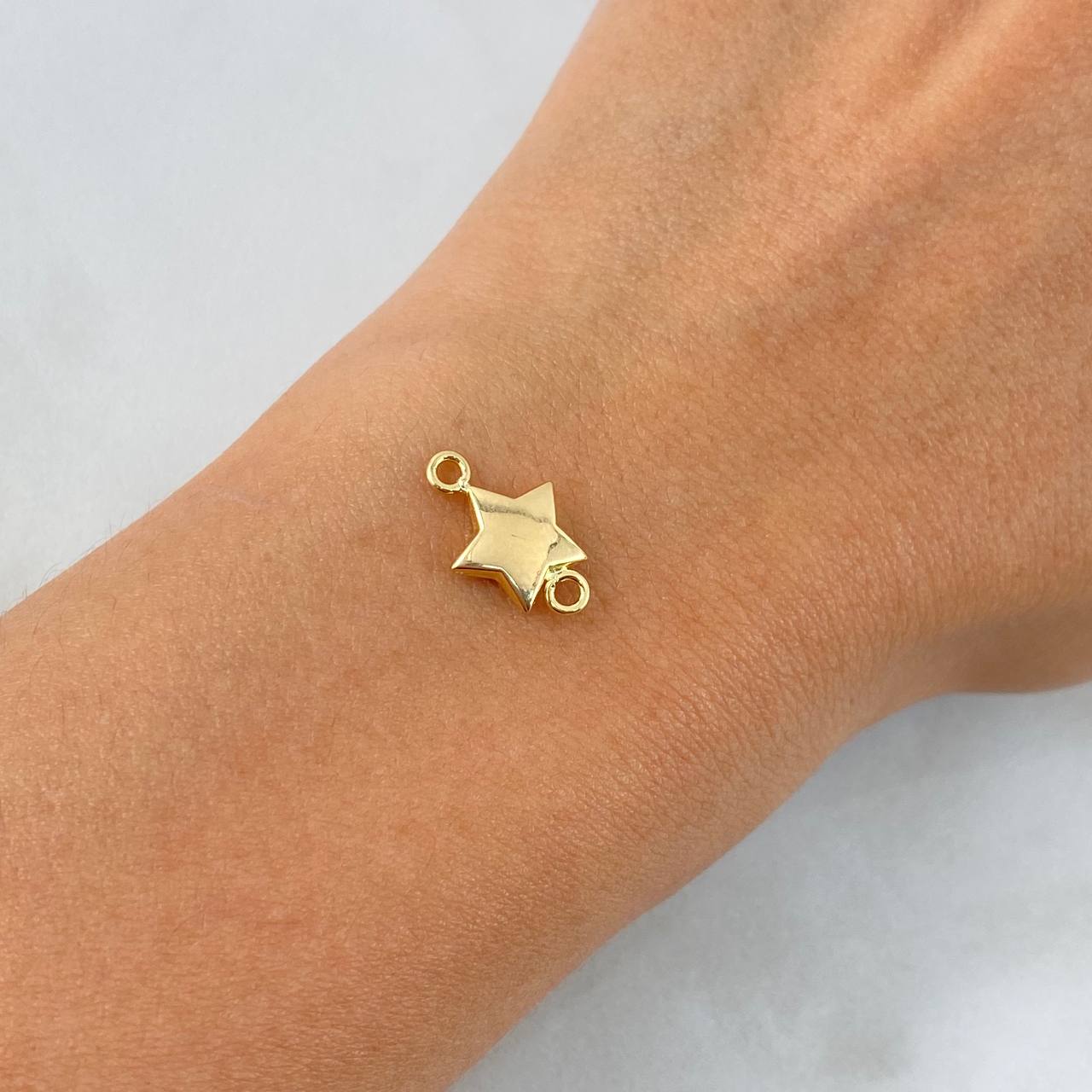 Charm Star 0.45gr / 1.5cm / Yellow Gold Stamped ©