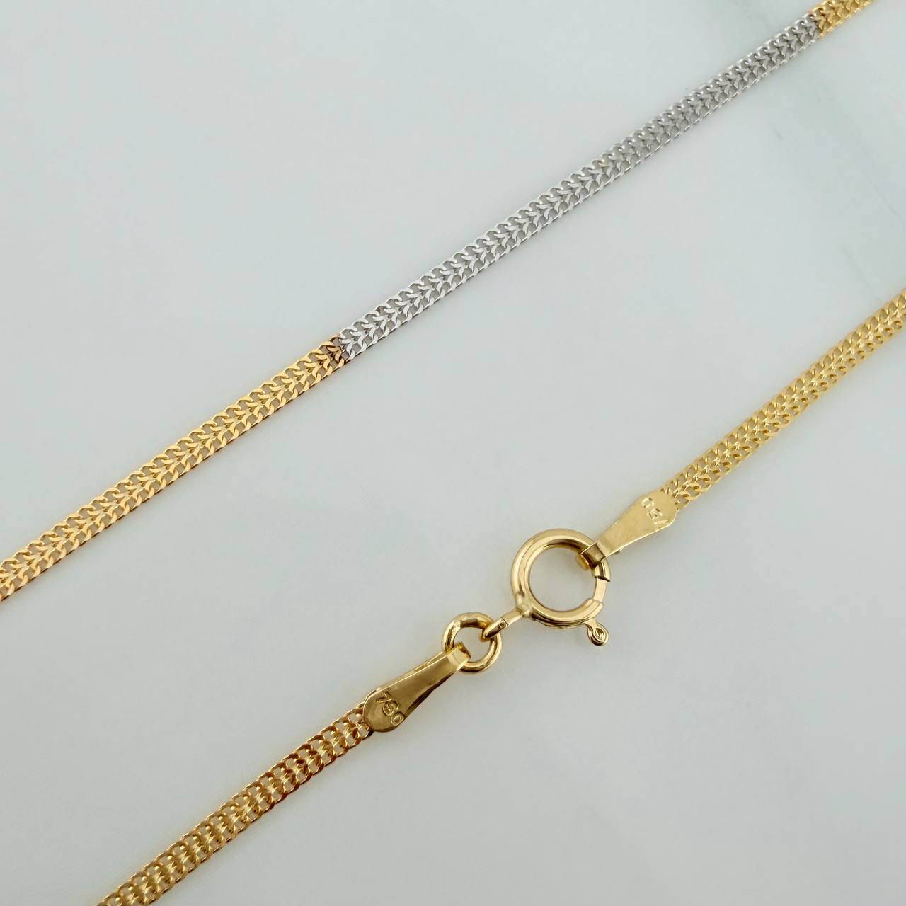 Cadena Sedusa 1.35gr / 16 in / 1.6mm Tres Oros +3 18K &