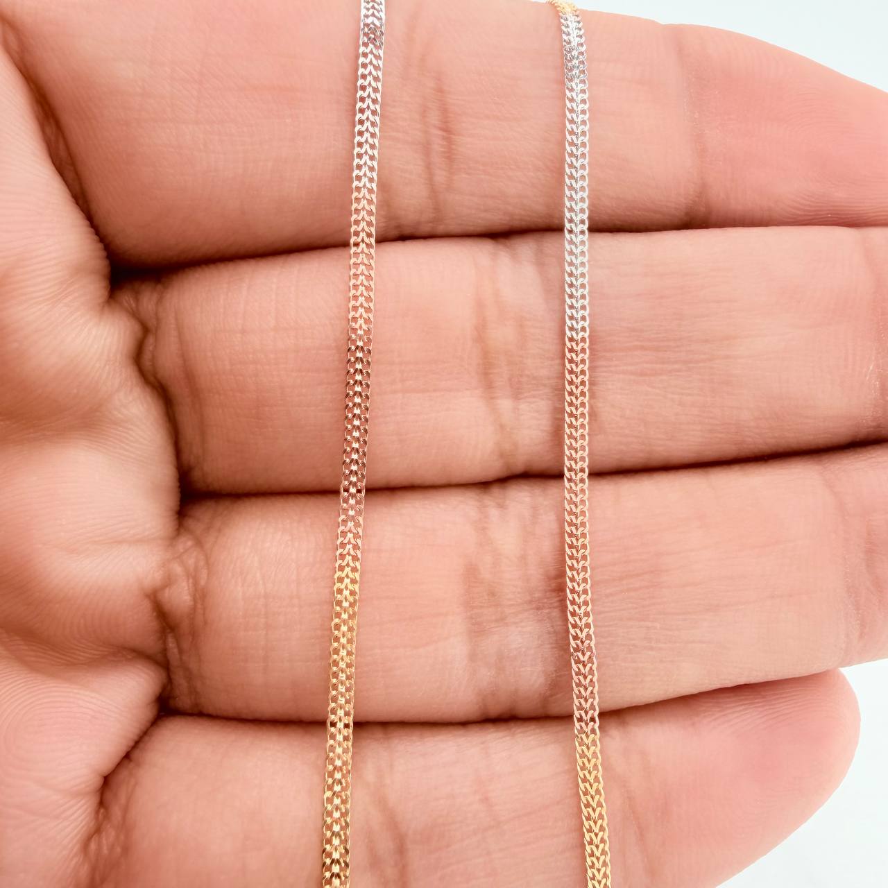 Cadena Sedusa 1.35gr / 16 in / 1.6mm Tres Oros +3 18K &