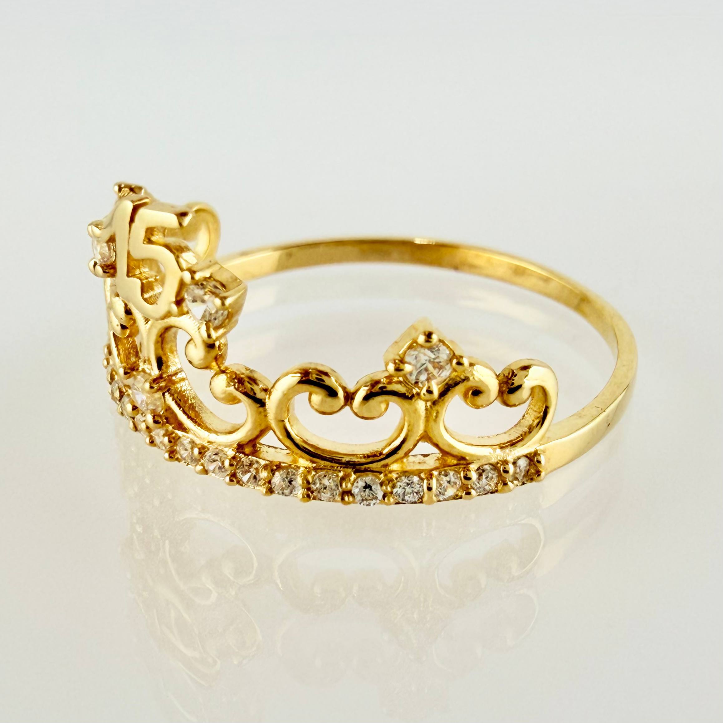 Anillo Corona 15´S 1.9gr / T7 3/4 / Oro Amarillo 18K ©