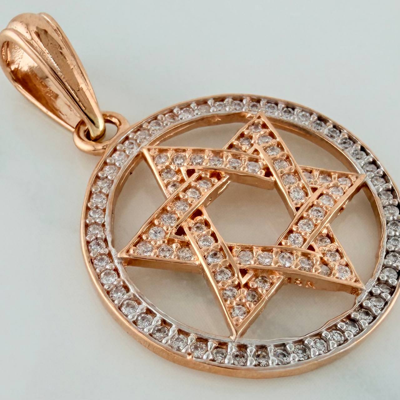 Dije Estrella De David 3.5gr / 1 1/4 in / Dos Oros Blanco Rosa 18K $
