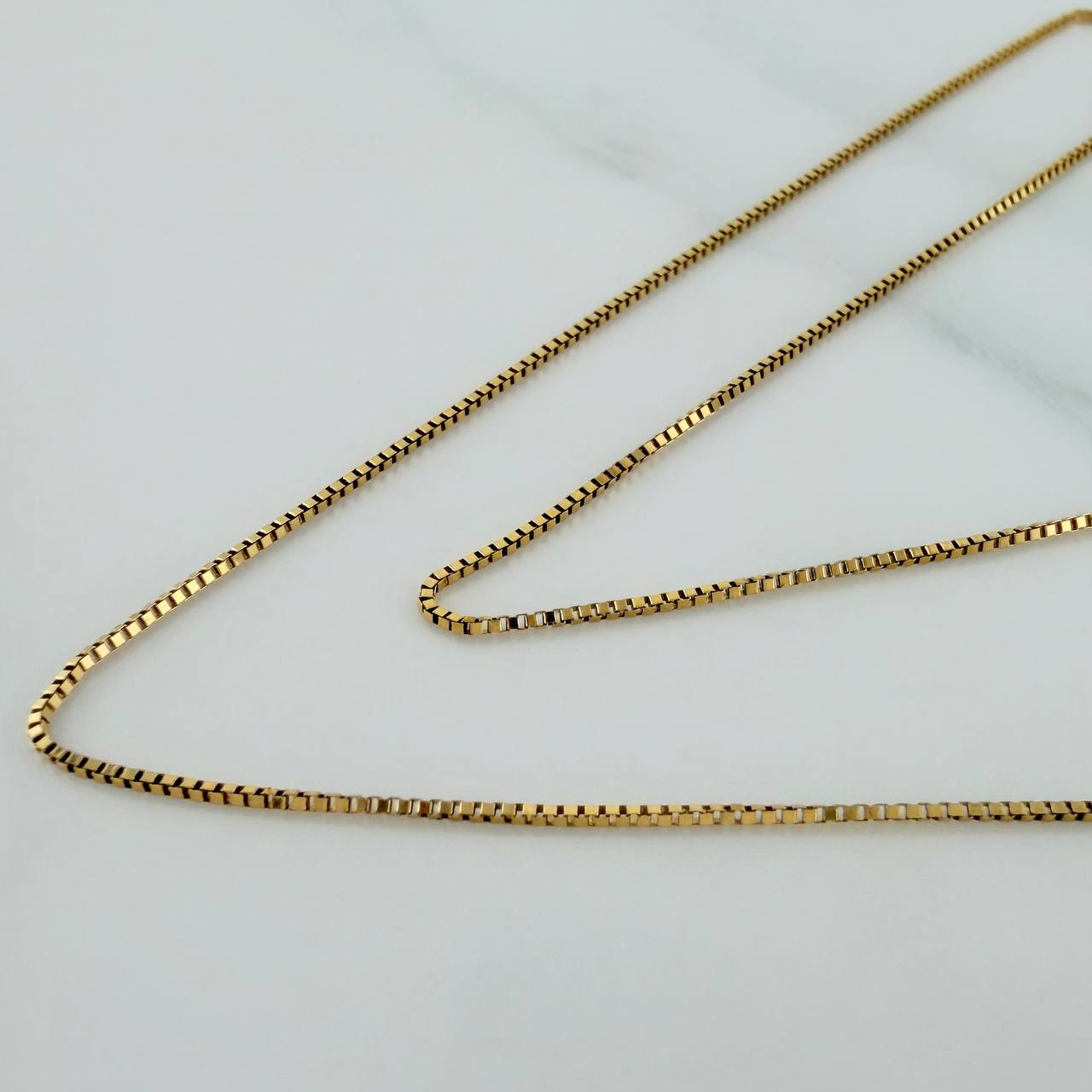Cadena Veneciana MSK 3.4gr / 18 1/2 in / 0.6mm Oro Amarillo +4 18K $