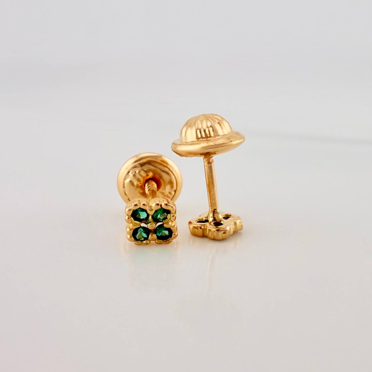 Stud Earrings Mini Clover 0.65 g / in / 3.75 mm Yellow Gold 18K