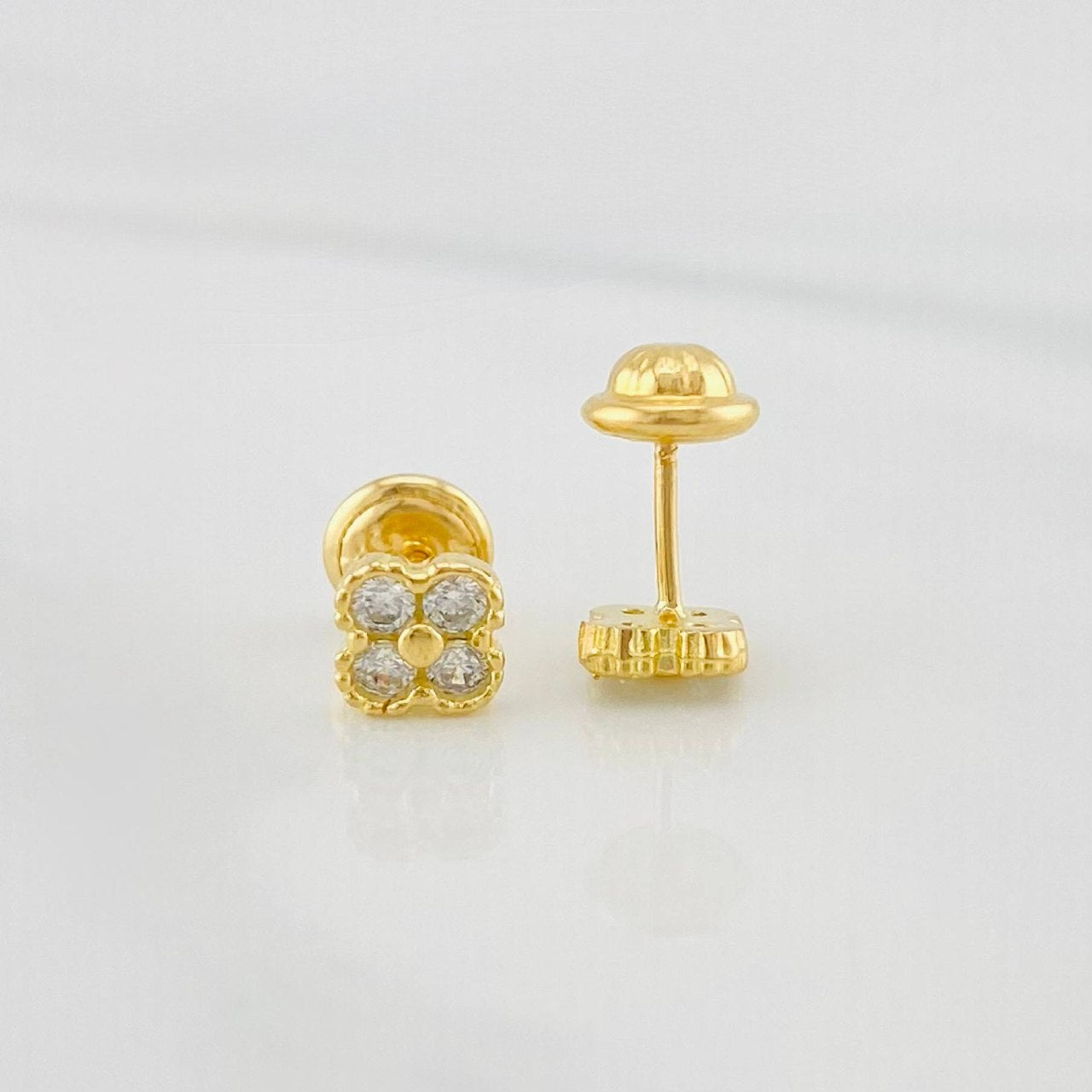 Topos Trebol 1.15 g / in / 5.33 mm Oro Amarillo 18K