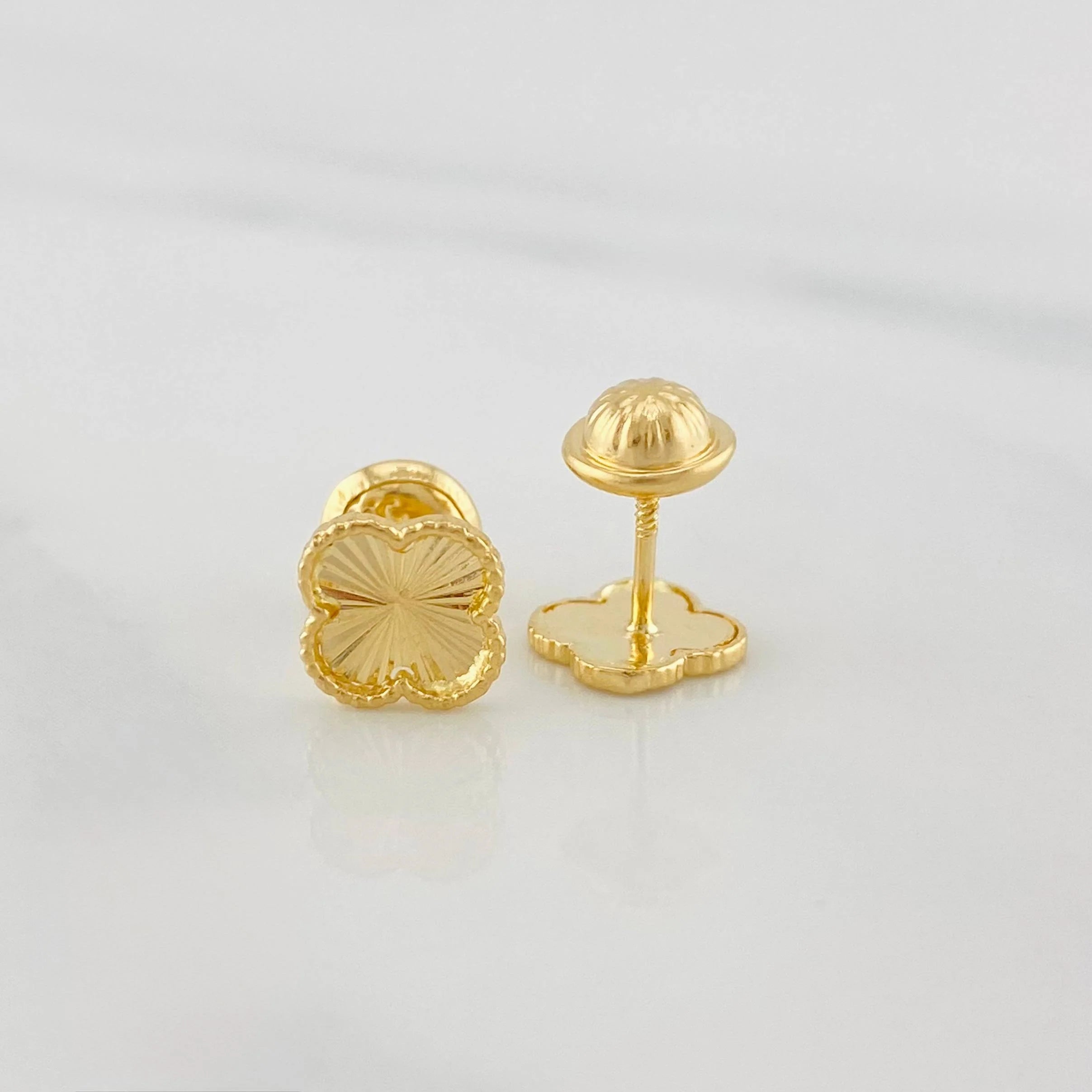 Topos Trebol Diamantado 0.95 g / in / 3 mm Oro Amarillo 18K