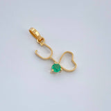 Dije Figura Fonendoscopio Esmeralda 07Pts 0.4gr / 3/4 in / Oro Amarillo 18K %