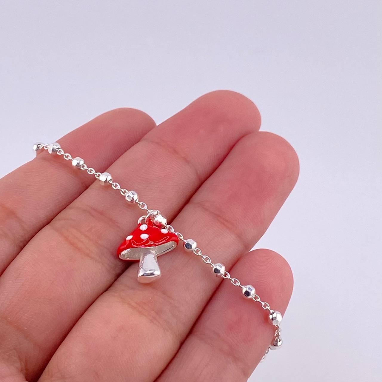 Mushroom Bracelet 3.2g / 6 1/4 in / 2.5mm Silver 925