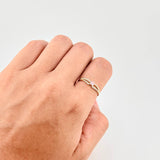 Anillo Solitario Entrelazado 1.2g / T6 1/2 Oro Amarillo 18K