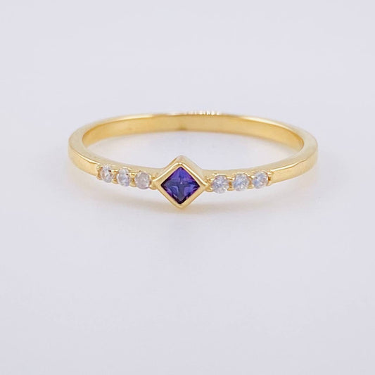 Anillo Rombo Tupido 1.35g / T5 3/4 Oro Amarillo 18K
