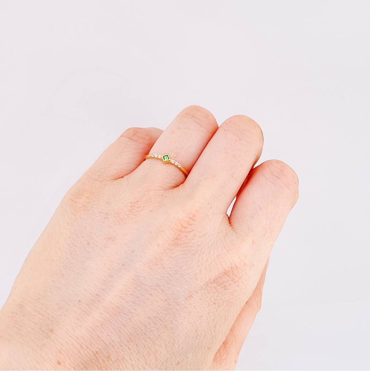 Anillo Rombo Tupido 1.25g / T5 Oro Amarillo 18K