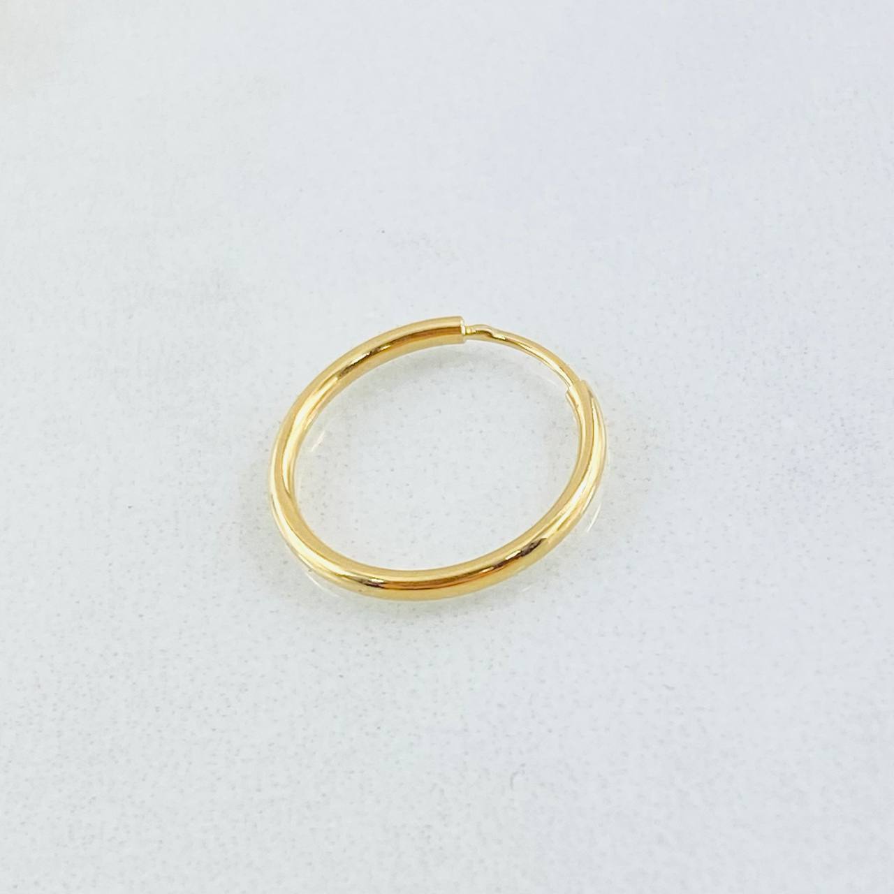 Piercing Aro Liso 0.3gr / 1/2 in / Oro Amarillo 18K
