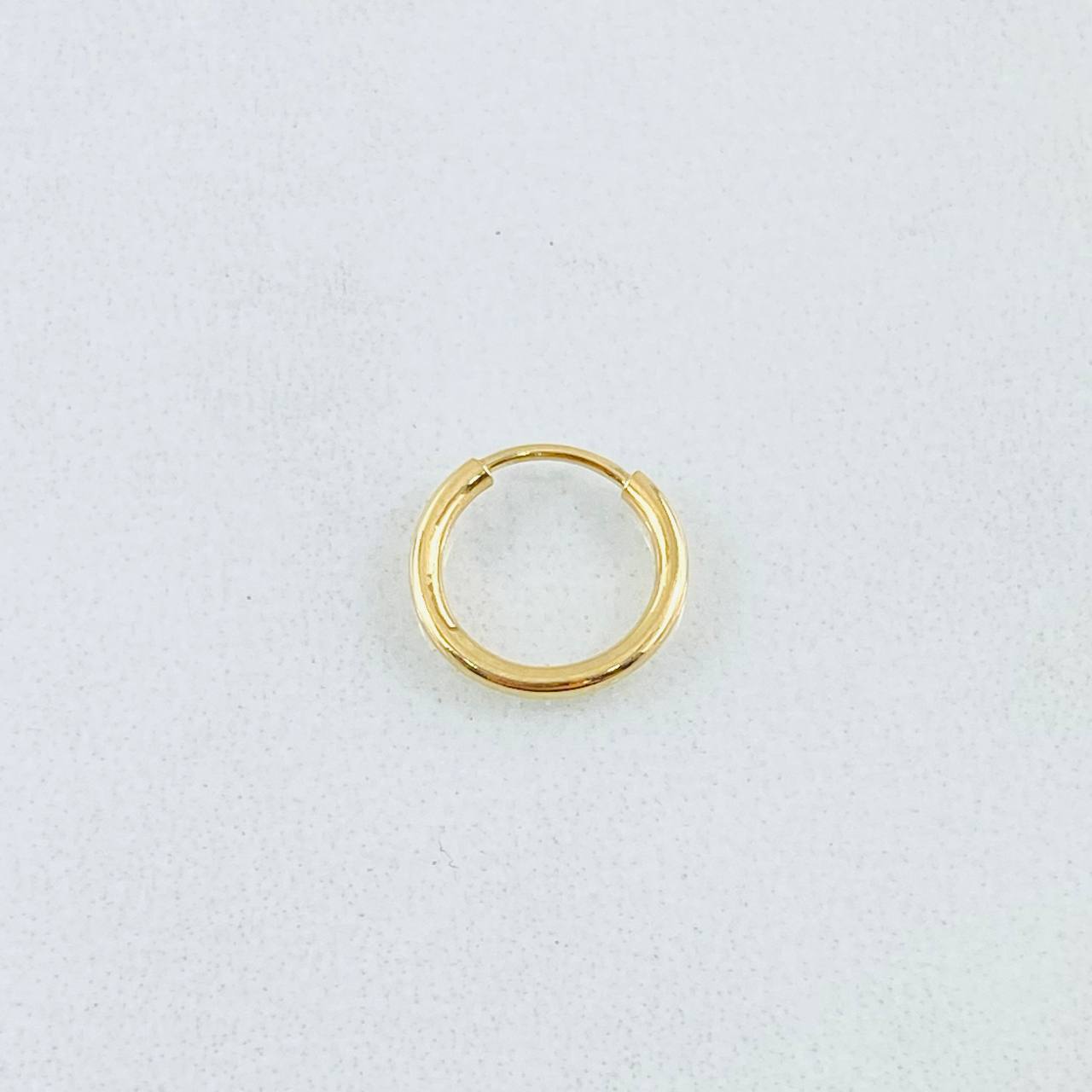 Piercing Aro Liso 0.2gr / 1/4 in / Oro Amarillo 18K