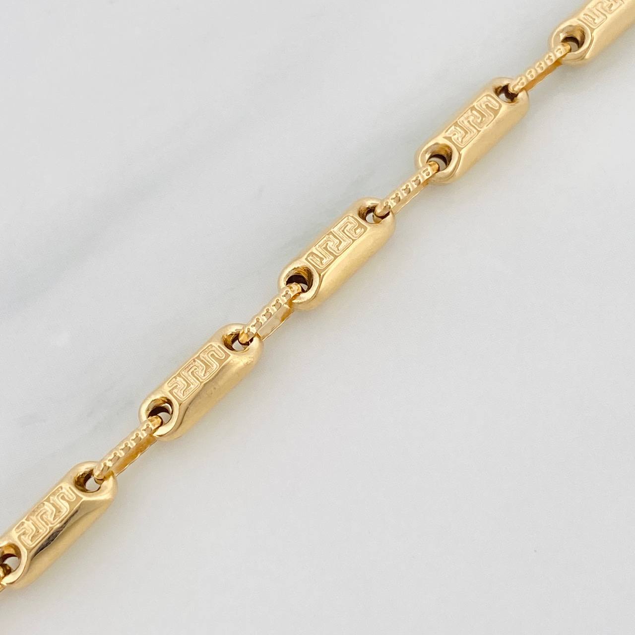 Pulso Rustica Tribal 5.15g / 8 1/2 in / 3.5mm Oro Amarillo 18K