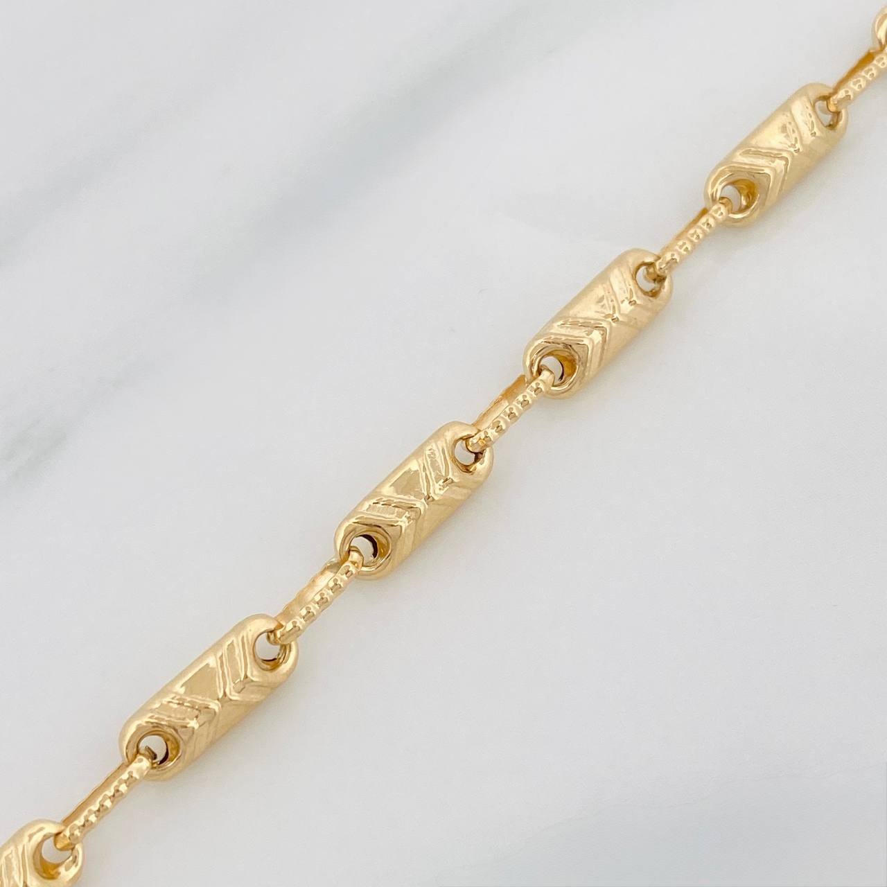 Bracelet Rustica 4.4g / 7 3/4 in / 3.7mm Yellow Gold 18K