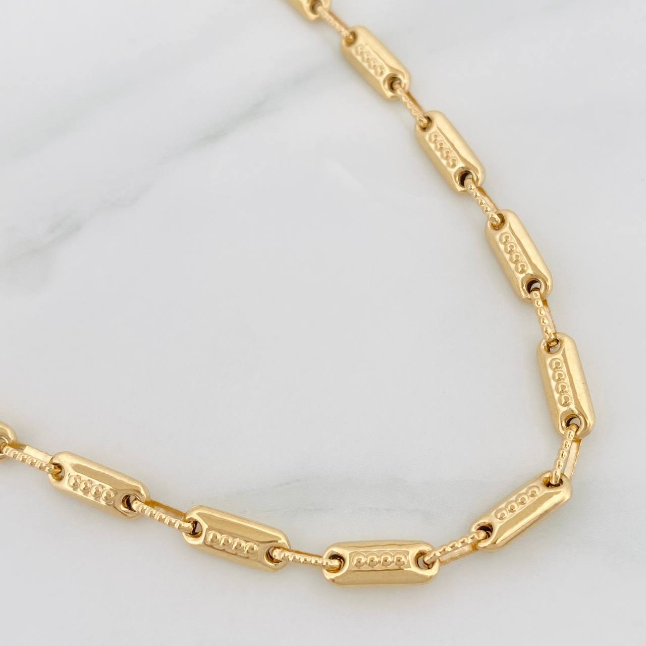Rustic Cylinder Chain 14.65g / 26 in / 3.95mm Yellow Gold 18K
