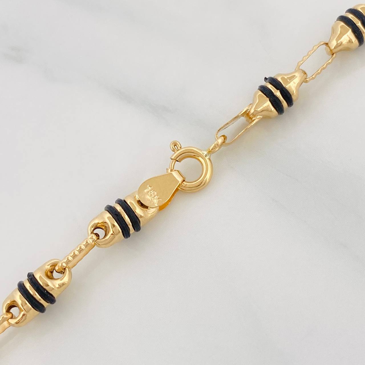 Cadena Rustica Barril 13.85g / 24 in / 4.35mm Oro Amarillo 18K