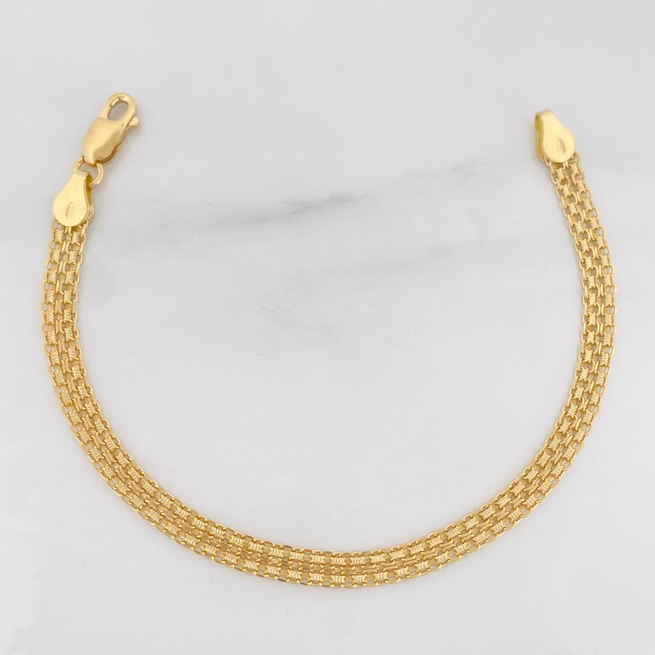 Pulso Chino 5.35g / 7 in / 4.7mm Oro Amarillo 18K