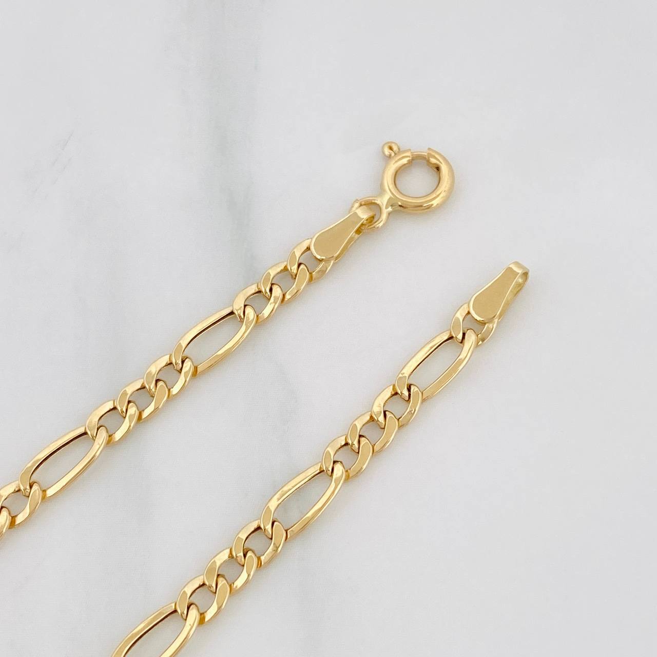 Pulso Figaro 1.55g / 7 3/4 in / 8.2mm Oro Amarillo 18K