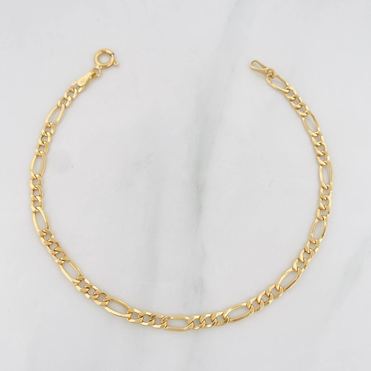 Pulso Figaro 1.55g / 7 3/4 in / 8.2mm Oro Amarillo 18K
