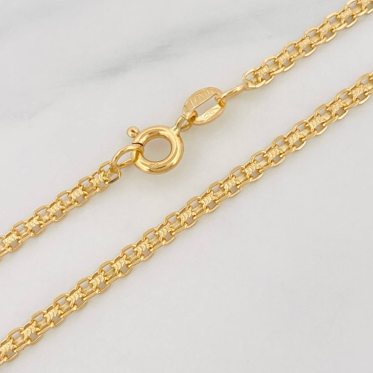 Cadena China 4.85g / 20 in / 2.15mm Oro Amarillo 18K