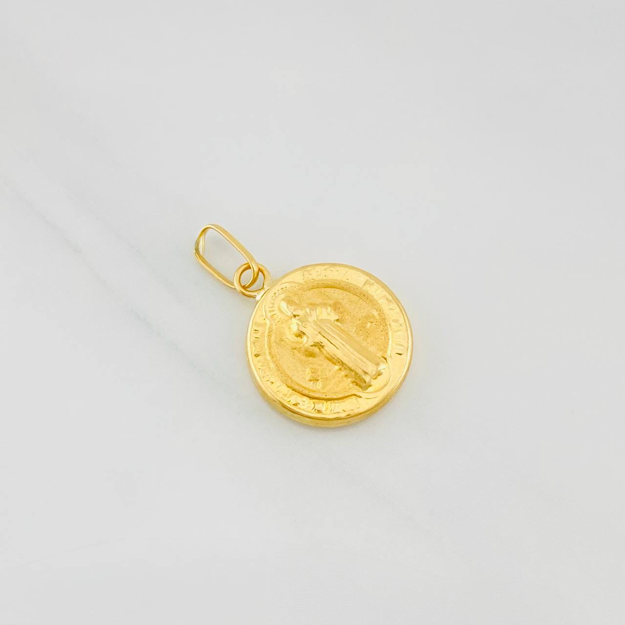 Pendant San Benito 0.75g / 3/4 in Yellow Gold 18K