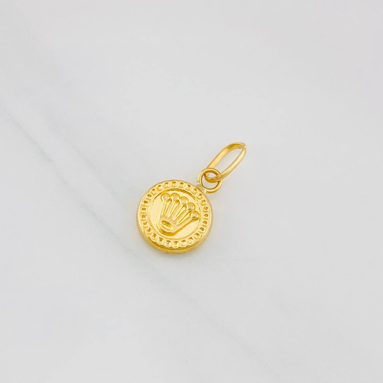 Dije Corona 0.4g / 1/2 in Oro Amarillo 18K