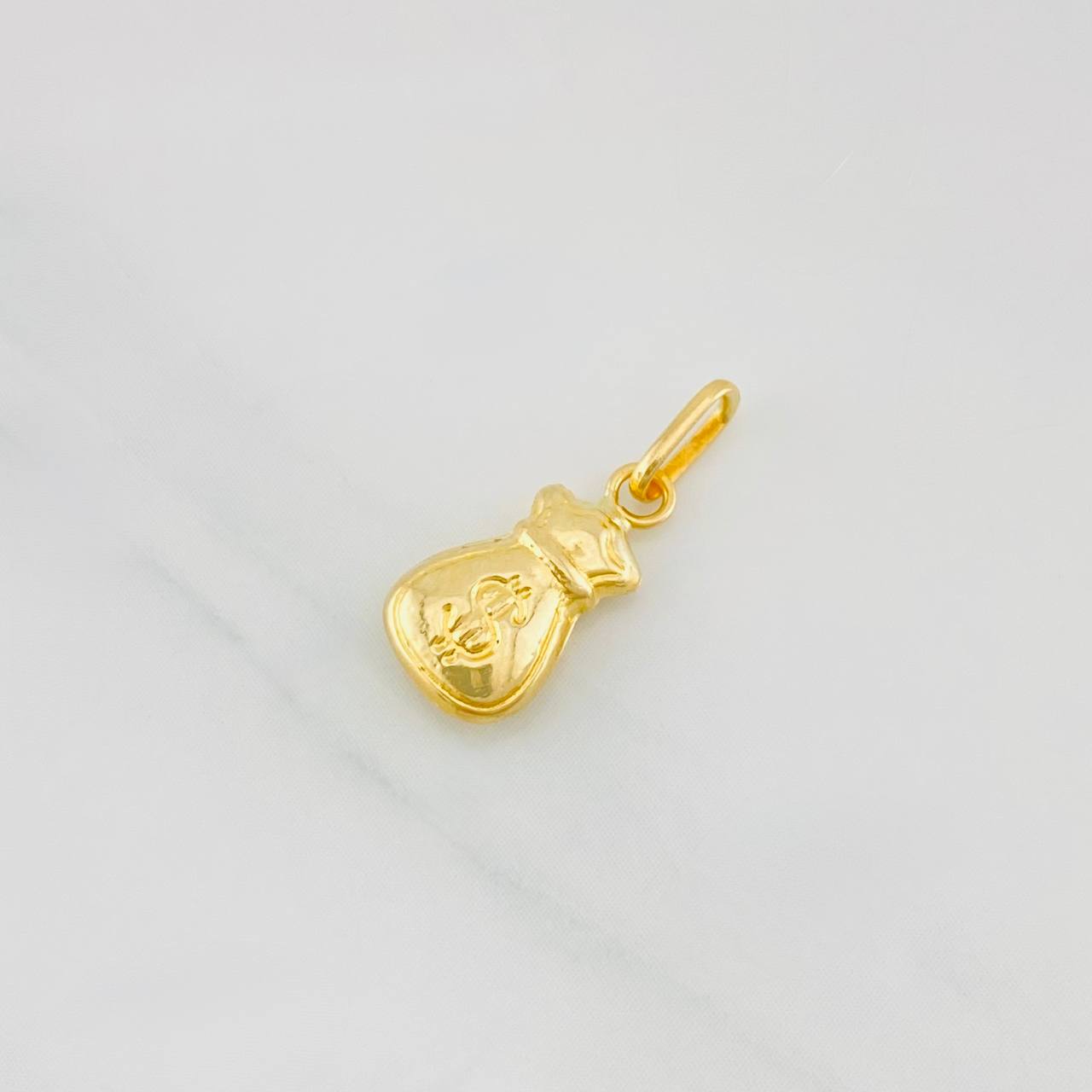 Dije Bolsa Dinero 0.35g / 3/4 in Oro Amarillo 18K