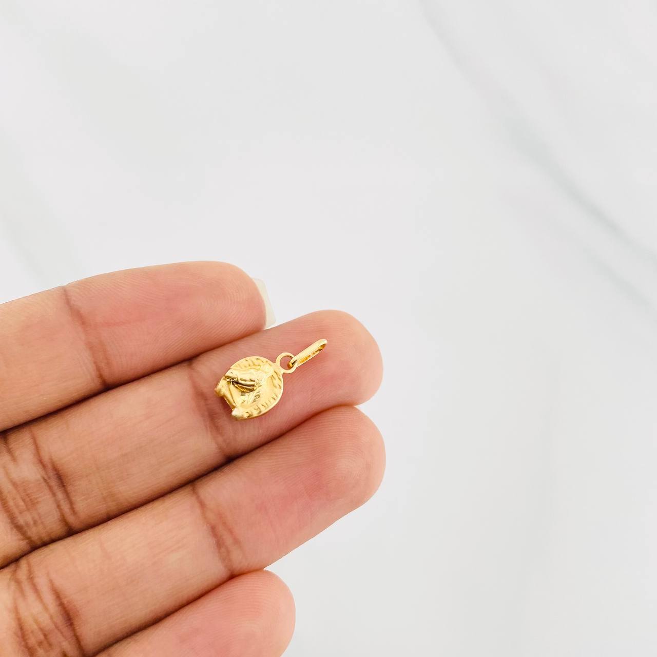 Dije Herradura Caballo 0.35g / 1/2 in Oro Amarillo 18K