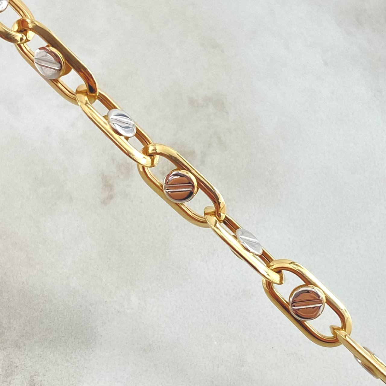 Clik Screw Chain 20gr / 60cm / +4 18K Gold ©
