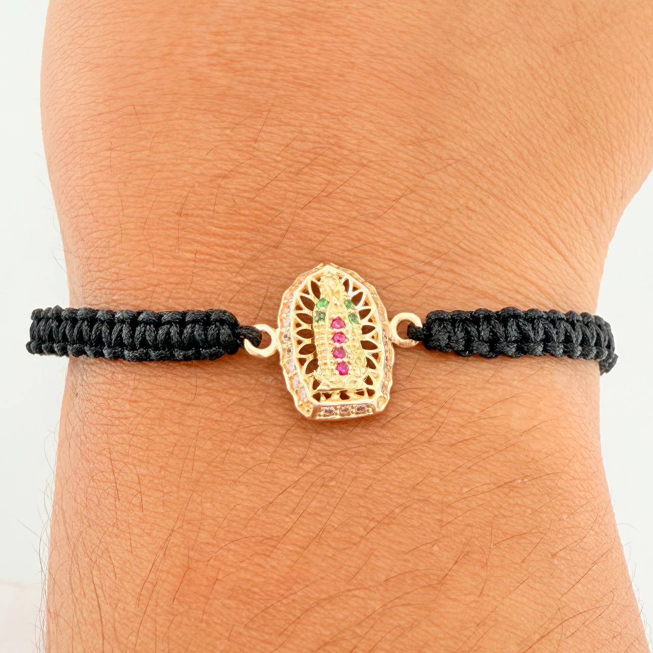 Pulsera Tejida Negra Virgen de Guadalupe 1.2gr / Oro Amarillo 18K &