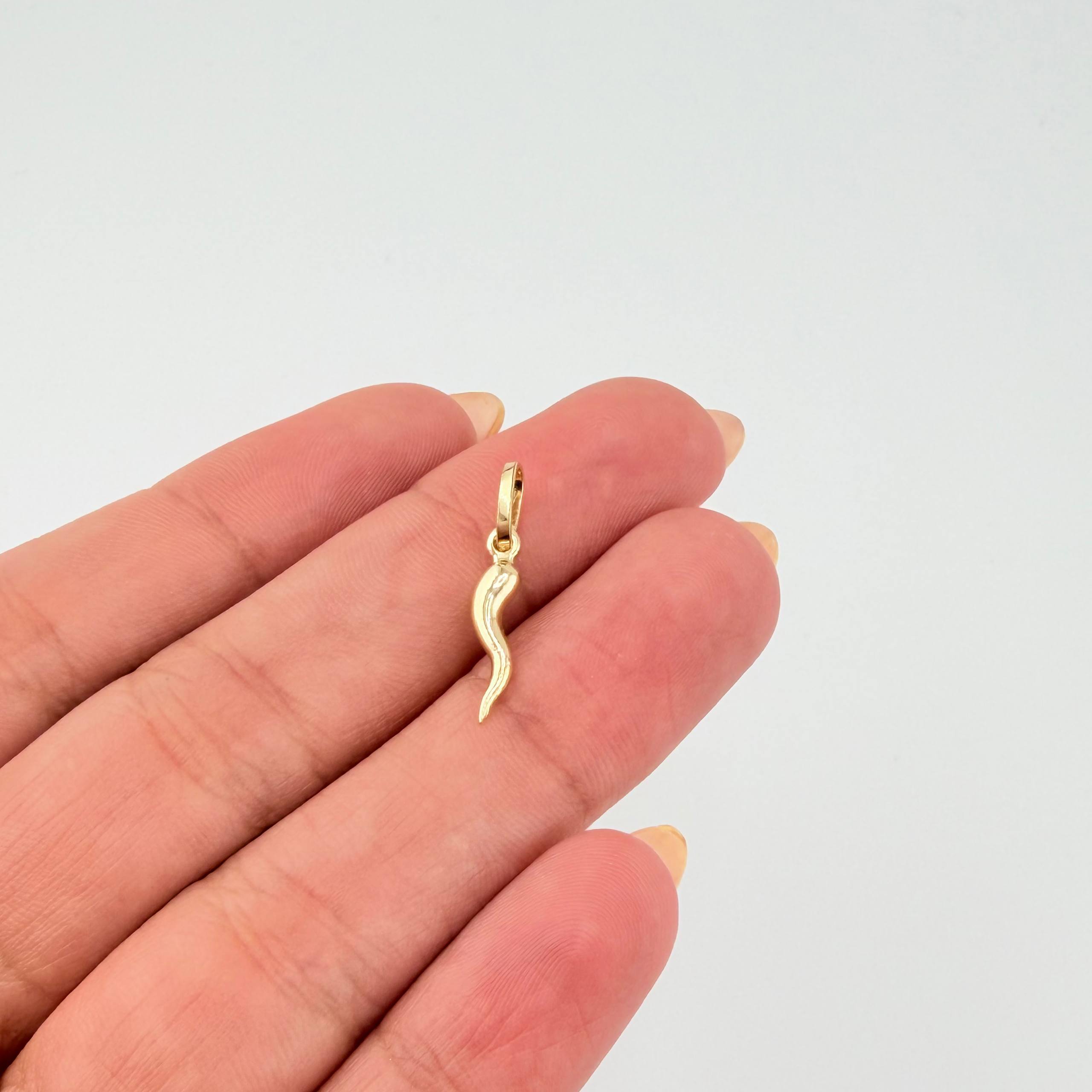 Dije Chile Jalapeño 0.4gr / 3/4 in / Oro Amarillo +4 18K